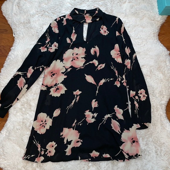 Caramela Flower Print Dress Size M - Picture 1 of 4